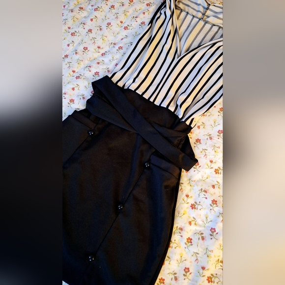 Vintage dress. - Picture 2 of 3